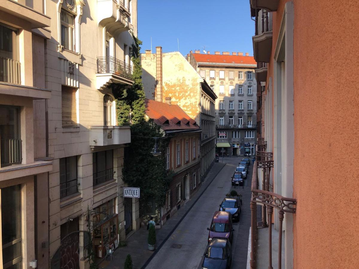 Hiraeth Home Budapeste Exterior foto